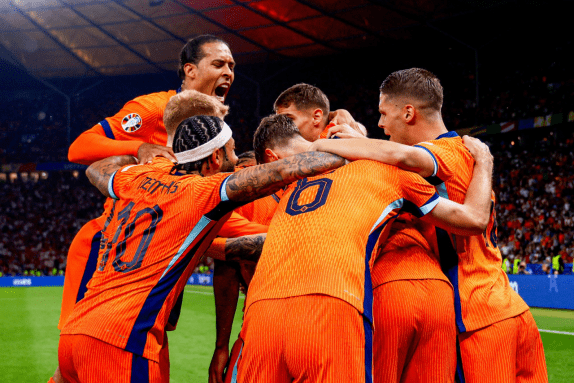 巴黎圣曼,险胜昂热,梅西缺席内,新葡京,新葡京app,新葡京娱乐,新普京赌场